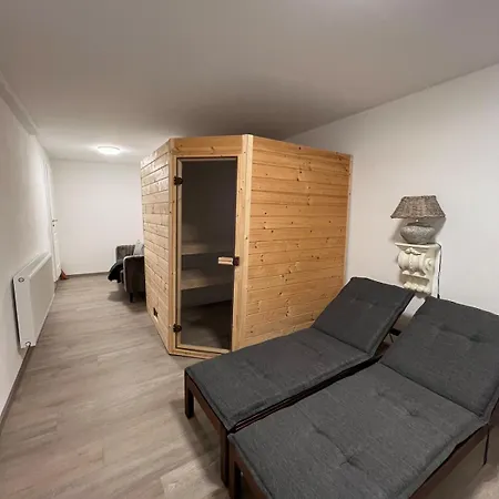 Am Schlosspark 4 아파트 *