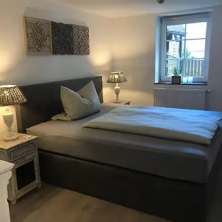 Am Schlosspark 4 Appartement Brakel